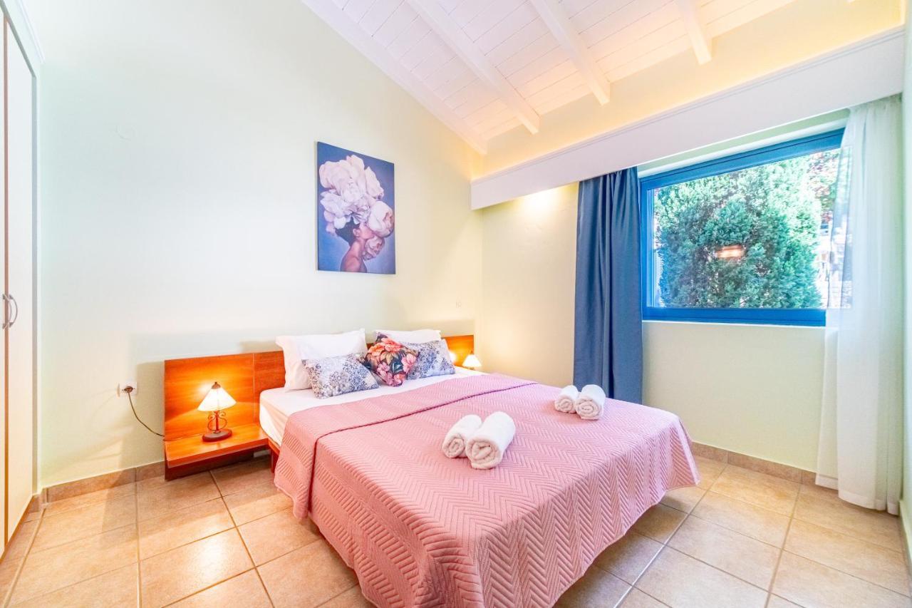 Blue Lagoon Apartment *